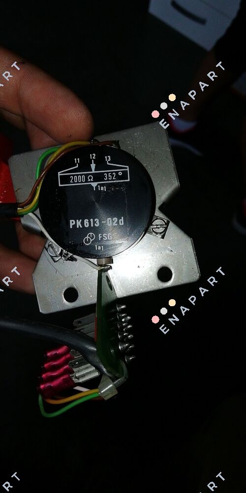 PK613-02d Potentiometer